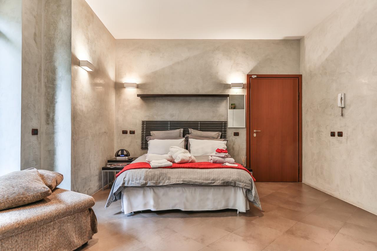 San Babila Suite Milano Esterno foto